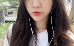 江西大余池江中学女教师蔡美玲